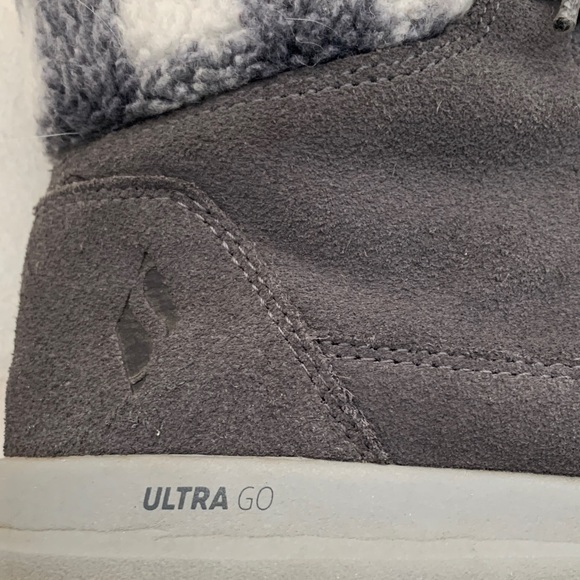 Skechers Black and Gray Winter Boots - Picture 13 of 17